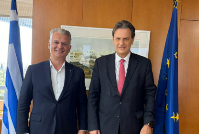 Αντιμετώπιση της λειψυδρίας και ενίσχυση των ενεργειακών κοινοτήτων στο επίκεντρο της συνάντησης του Περιφερειάρχη Πελοποννήσου με τον Υπουργό Περιβάλλοντος και Ενέργειας
